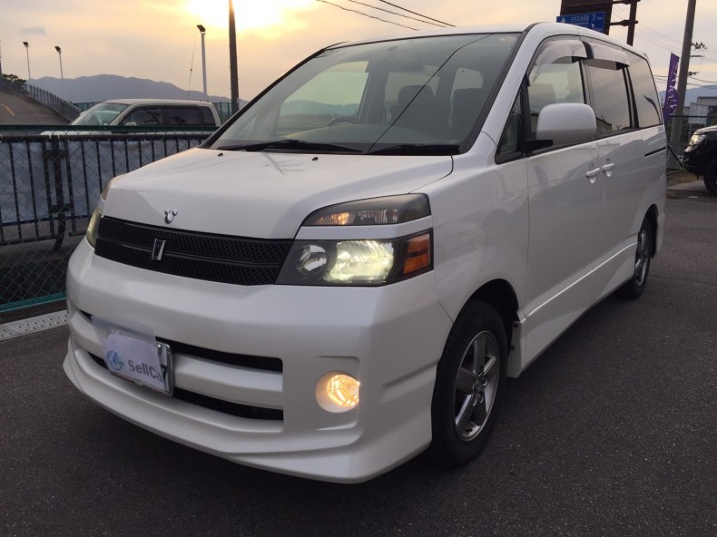 トヨタ ヴォクシーの売買実績画像