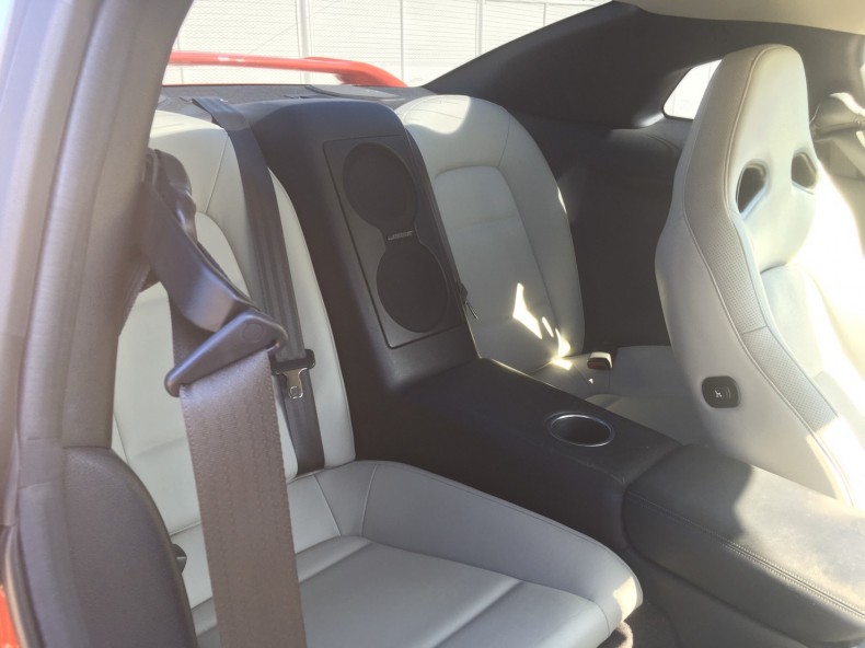 内装後方シート