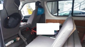 内装後方シート