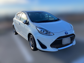 トヨタ/アクア-132173