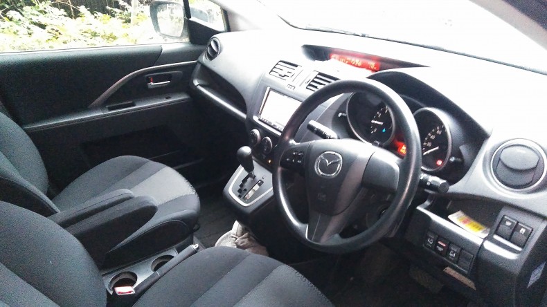 内装前方シート