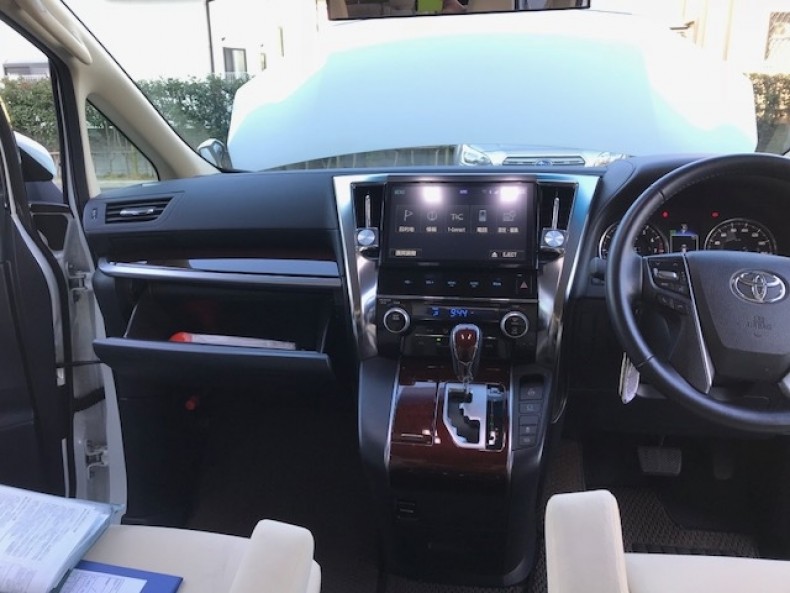 内装インパネ全体