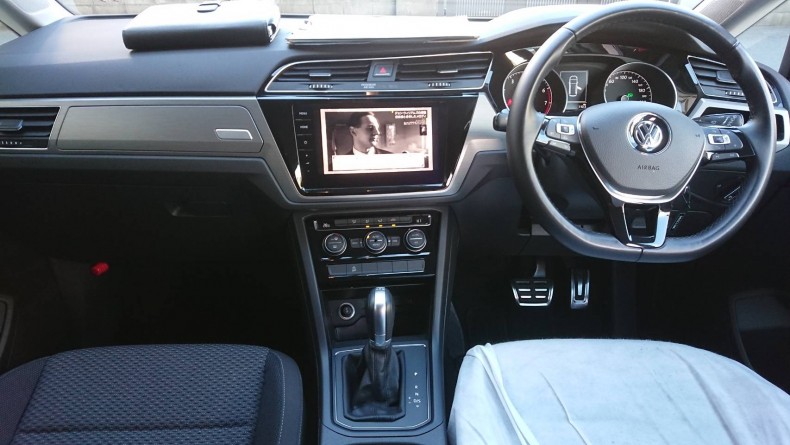 内装インパネ全体