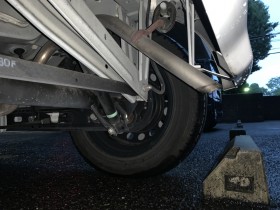 タイヤホイール後