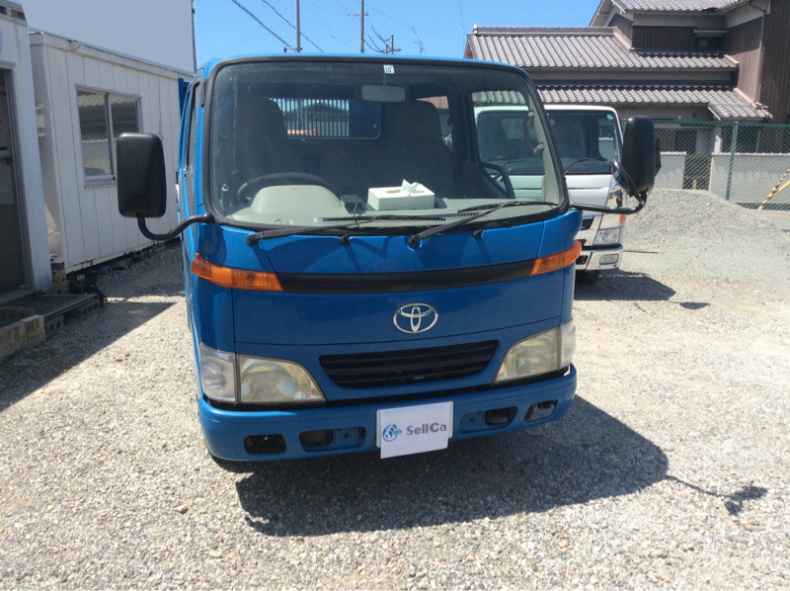 外装前方