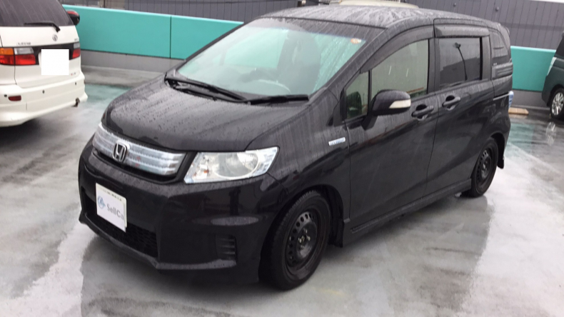 ホンダ フリードスパイクハイブリッドの売買実績画像