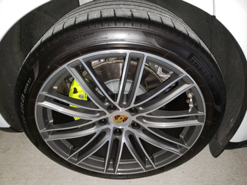 タイヤホイール後