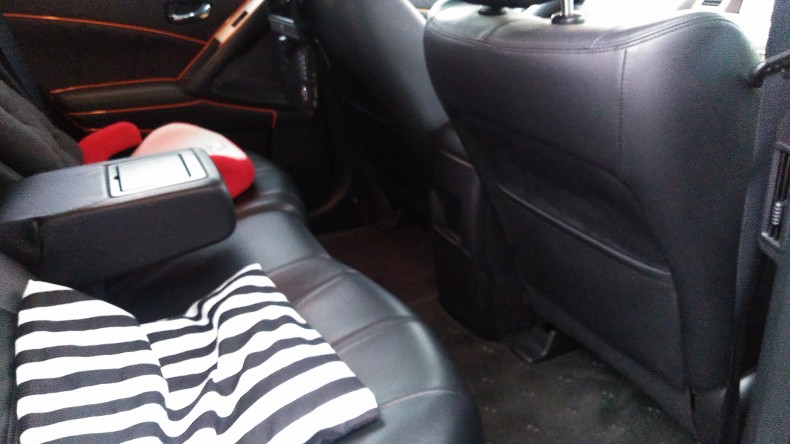 内装後方シート