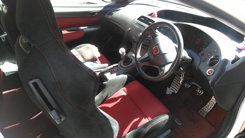 内装前方シート