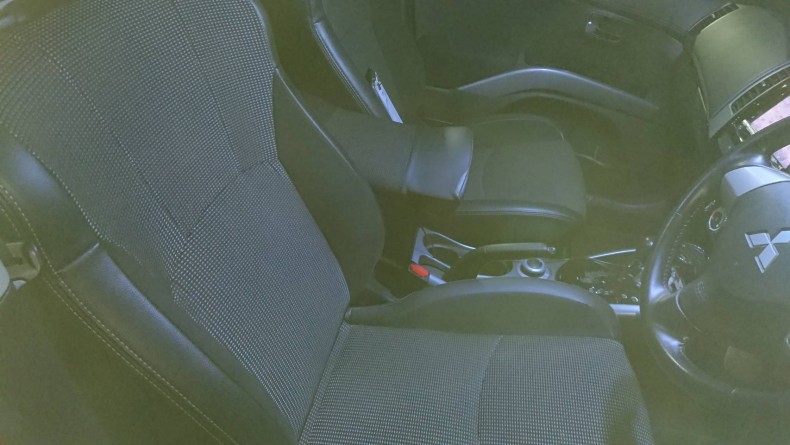 内装前方シート