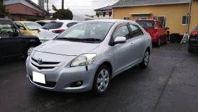 トヨタ/ベルタ-4201