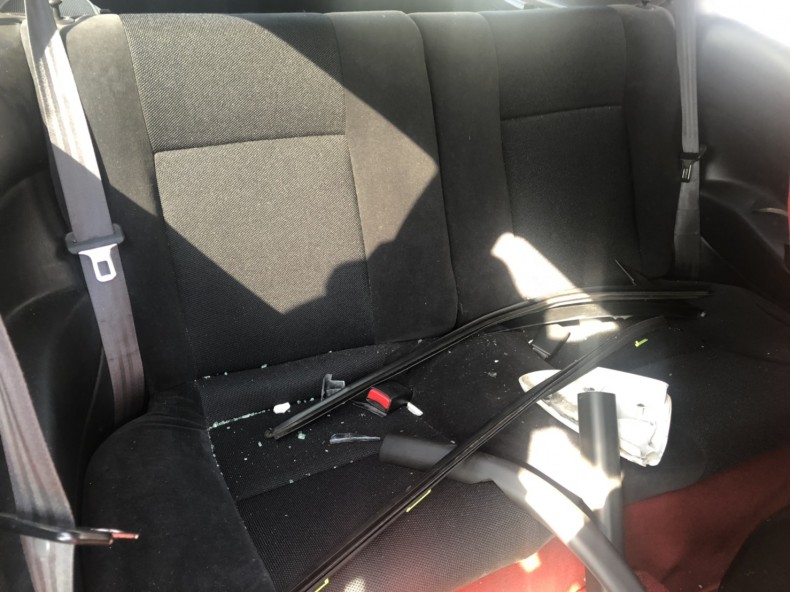 内装後方シート