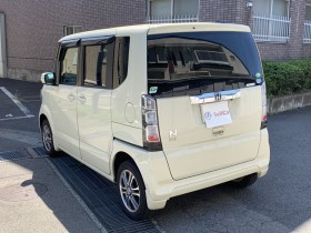 外装左後方
