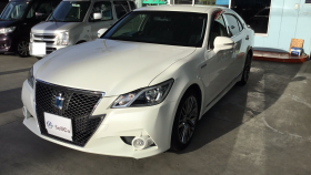 トヨタ/クラウンハイブリッド-5800