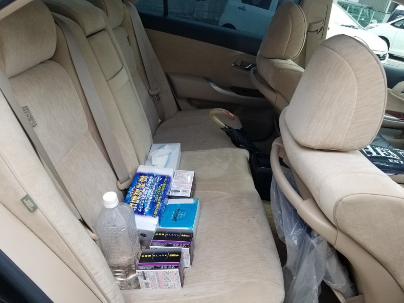 内装後方シート