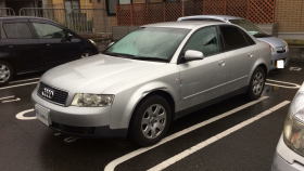 アウディ/Ａ４-616