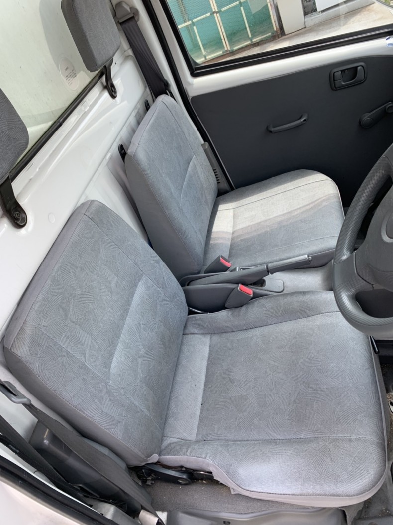 内装前方シート