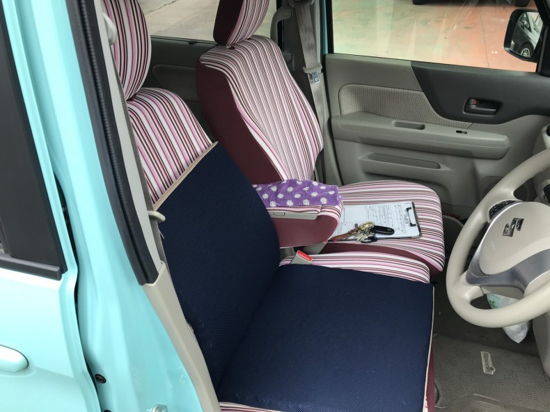 内装前方シート