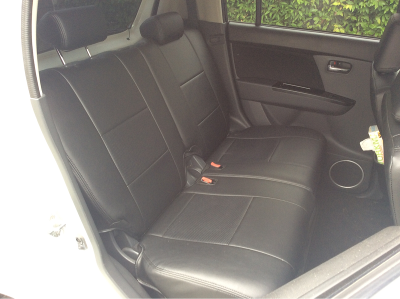 内装後方シート