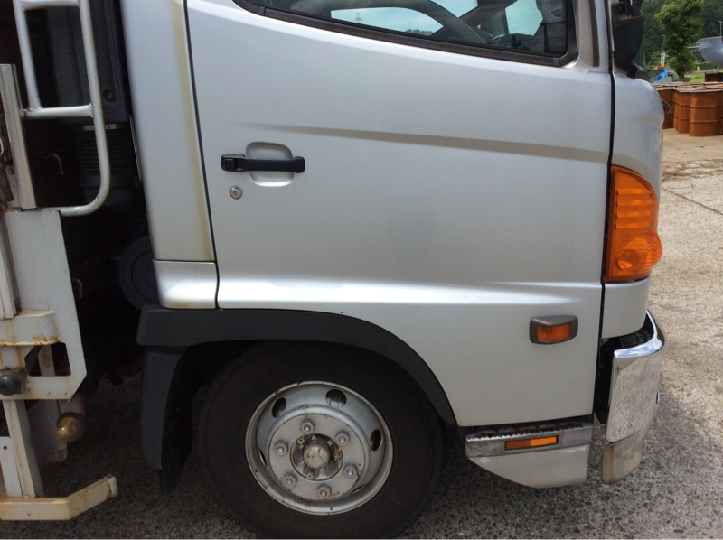 タイヤホイール後