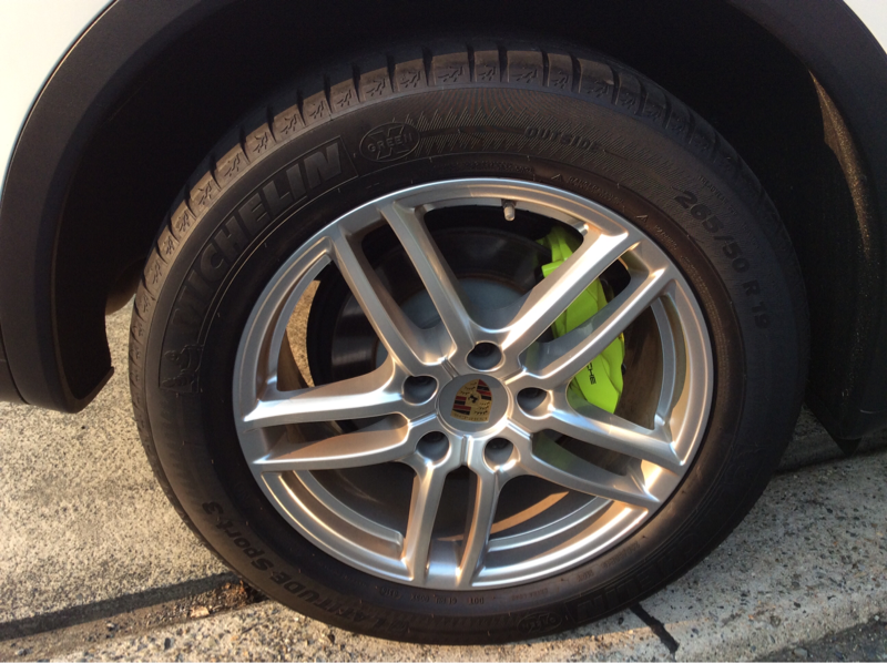 タイヤホイール後