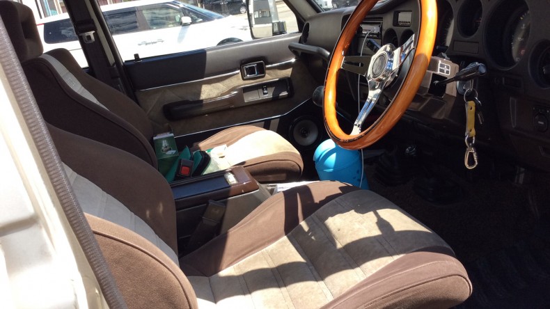 内装前方シート