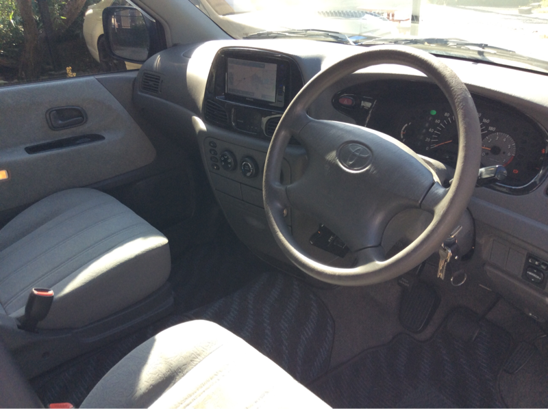 内装前方シート