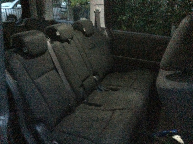 内装後方シート