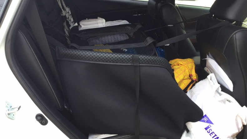 内装後方シート