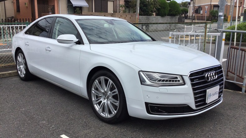 アウディ Ａ８の売買実績画像