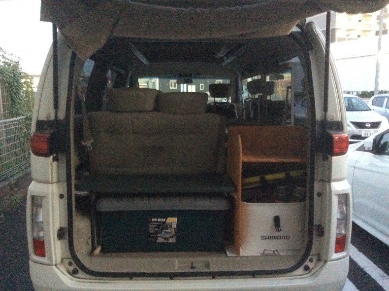 内装トランク