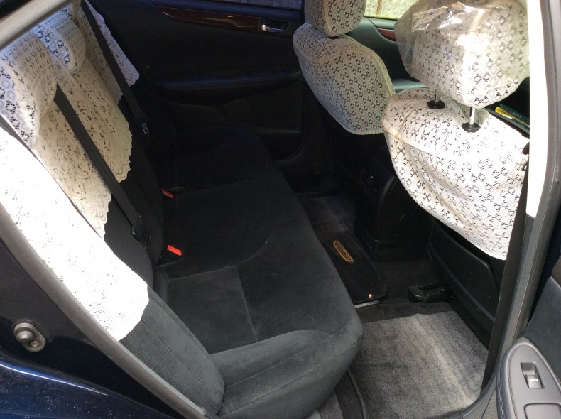 内装後方シート