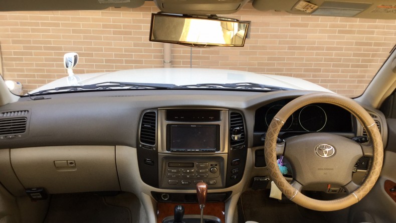 内装インパネ全体