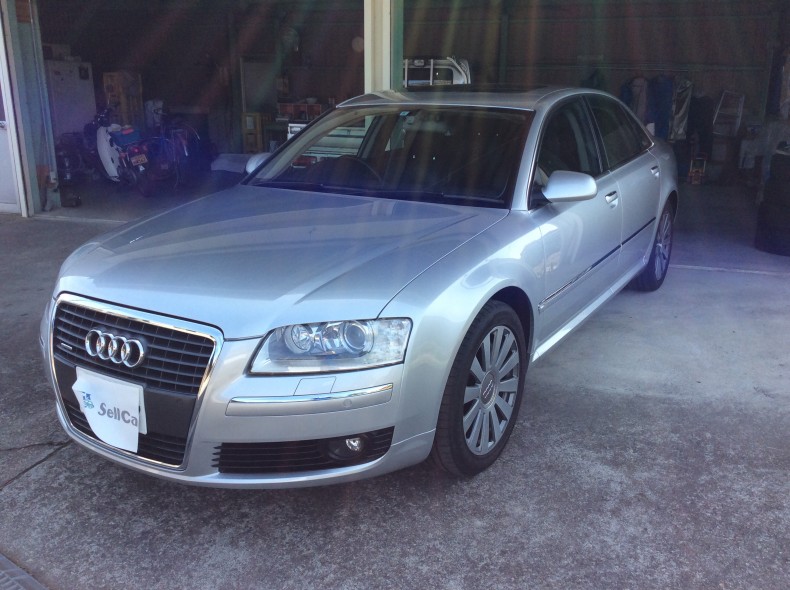 アウディ Ａ８の売買実績画像