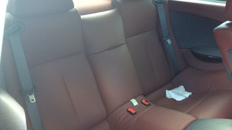 内装後方シート