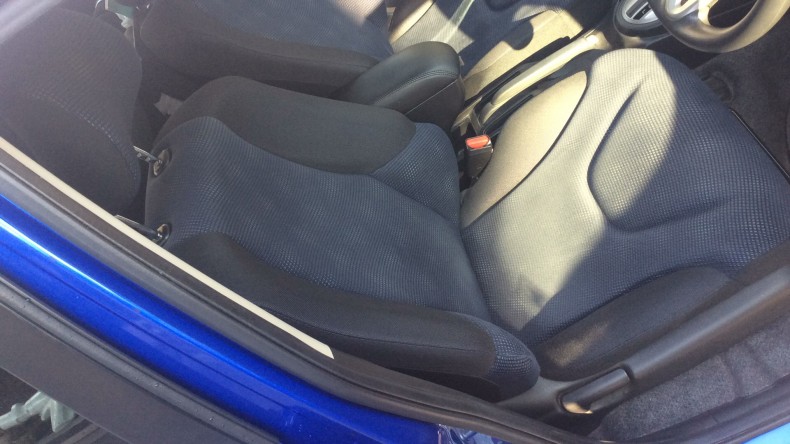 内装前方シート