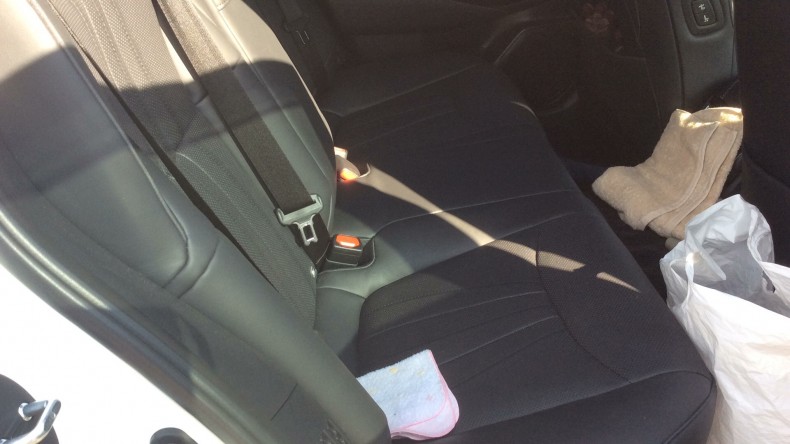 内装後方シート