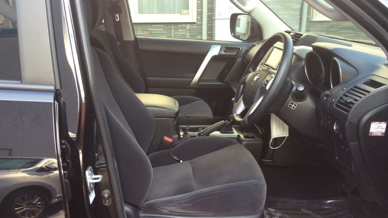 内装前方シート